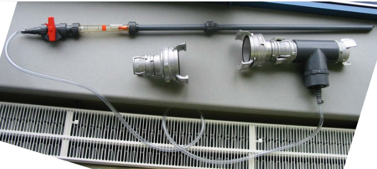 MONTAGE DOSEUR LATERAL D'ASPIRATION, 15-150 litres/h, 3parts