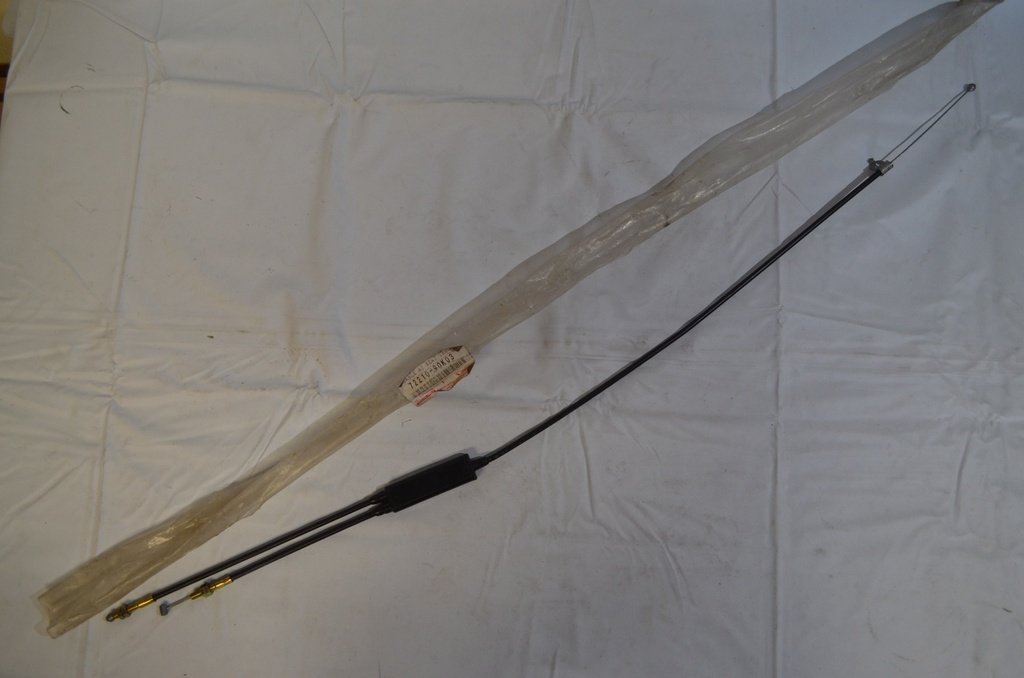 CABLE d'avancem.+basculement siège AV gauc. 78MK1 RHD,11sièg